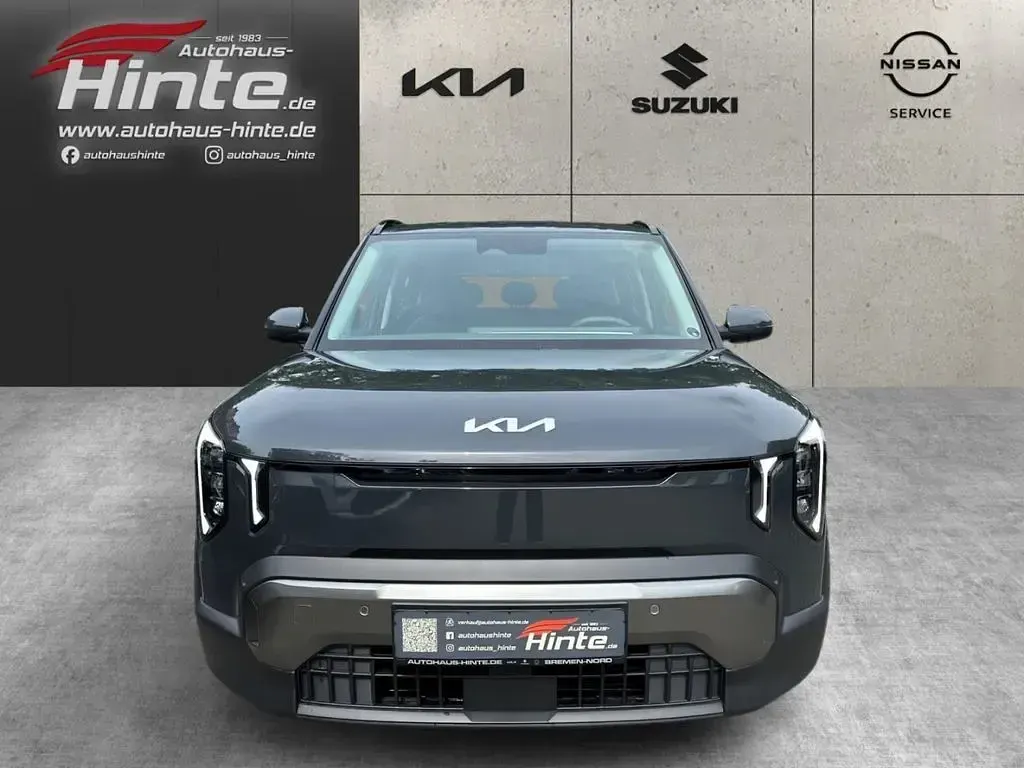 Neu Kia EV2 Air 108 kW (147 PS) 2026 Grau SUV