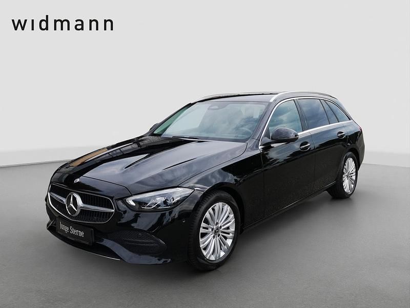 Unilack schwarz Gebraucht 2023 Mercedes C200 Avantgarde Kombi | 28.850 € (Guter Preis) - Bild 1/4