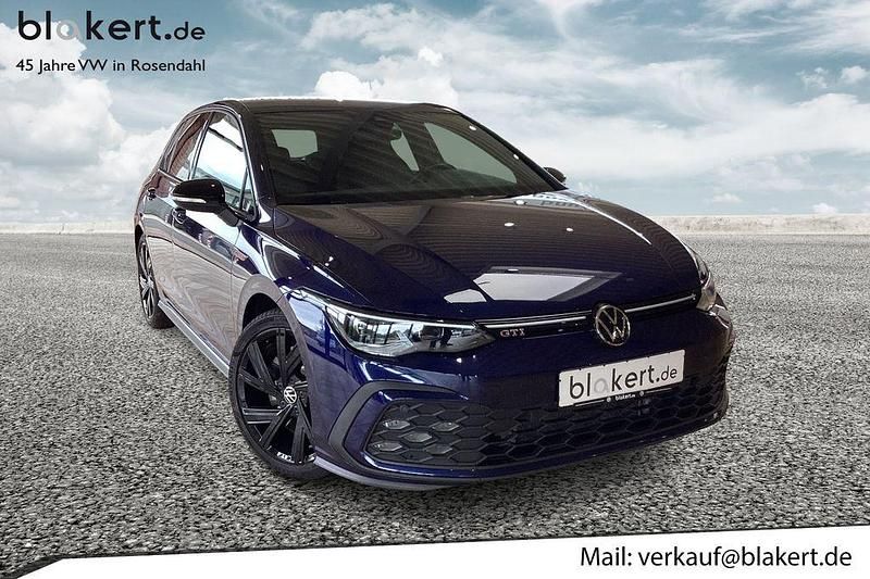 Blau Gebraucht 2022 VW Golf VIII GTI Limousine | 28.490 € (Etwas zu teuer) - Bild 1/4