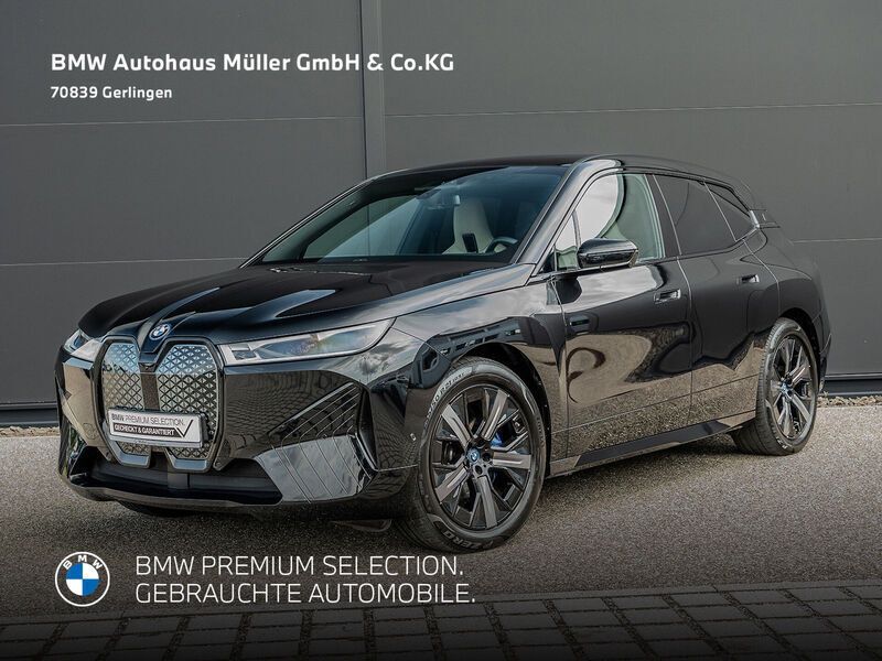 Saphirschwarz (metallic) Gebraucht 2022 BMW iX Sport Line SUV | 54.320 € (Fairer Preis) - Bild 1/4