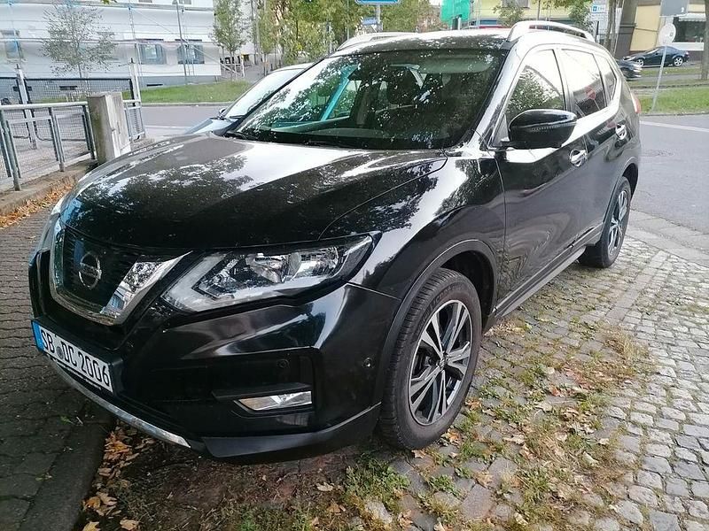 Schwarz Gebraucht 2018 Nissan X-Trail 360º SUV | 12.900 € (Superpreis) - Bild 1/4