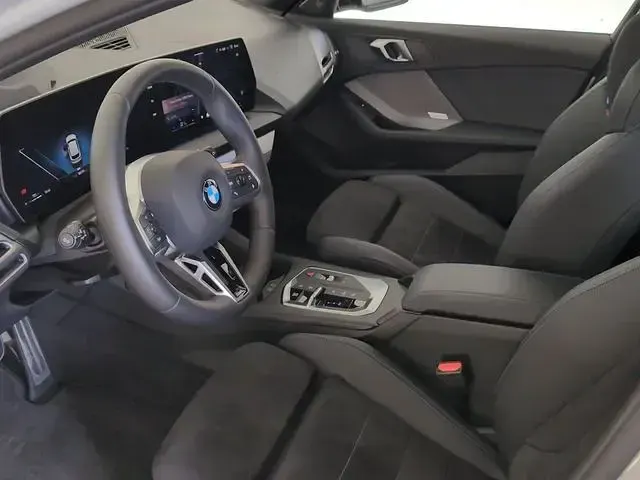 Gebraucht BMW 116 M Sport 122 PS (89 kW) 2025 Alpinweiss uni Kleinwagen