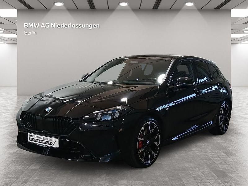 Schwarz Gebraucht 2024 BMW 120 Shadowline Kleinwagen | 33.400 € (Etwas zu teuer) - Bild 1/4