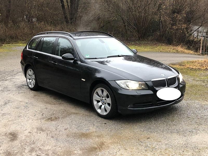 Gebraucht BMW 325 218 PS (160 kW) 2006 Schwarz Kombi