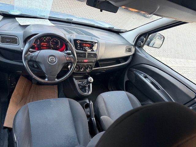 Gebraucht Opel Combo Edition 105 PS (77 kW) 2012 Blau Van / Kleinbus