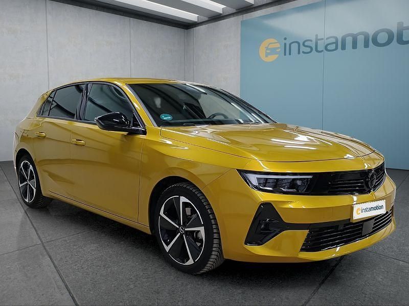 Gebraucht Opel Astra 131 PS (96 kW) 2024 Gelb Limousine