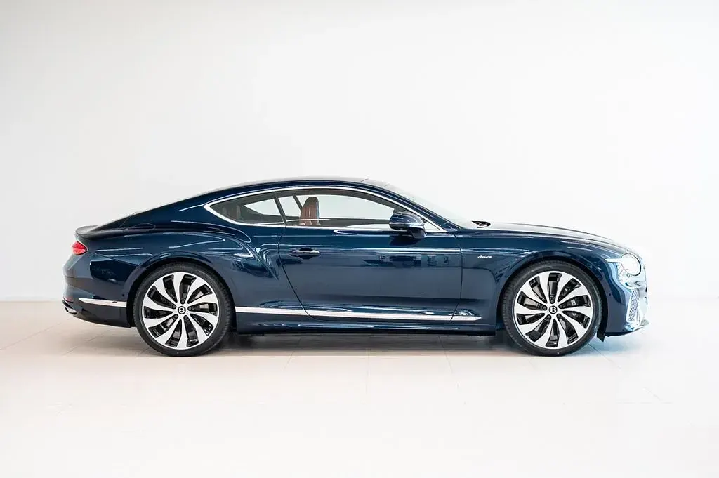 Gebraucht Bentley Continental 680 PS (500 kW) 2025 Blau