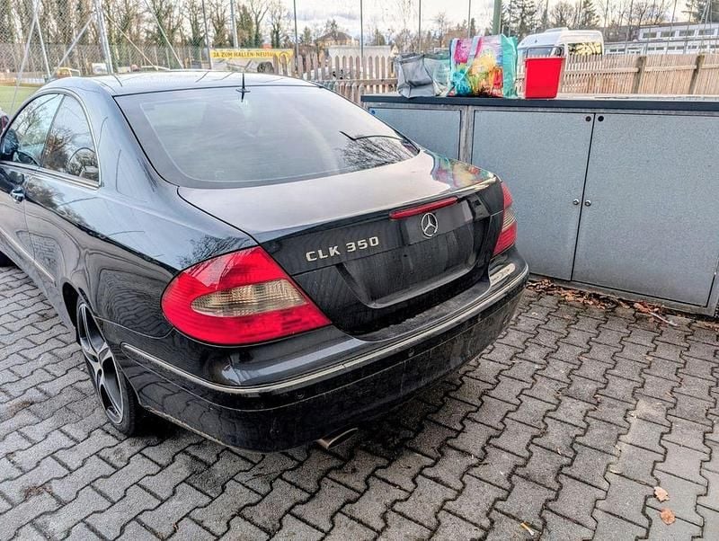 Gebraucht Mercedes CLK350 Avantgarde 272 PS (200 kW) 2006 Schwarz Coupé