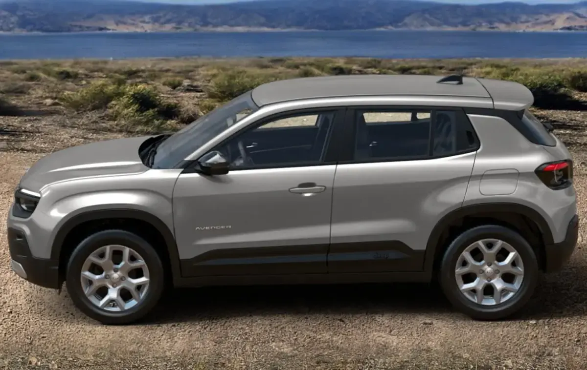 Neu Jeep Avenger Altitude 110 PS (80 kW) 2025 Granite grey metallic SUV