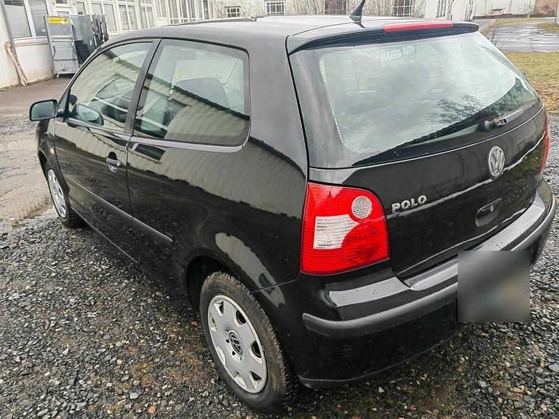 Gebraucht VW Polo 54 PS (39 kW) 2003 Schwarz Kleinwagen