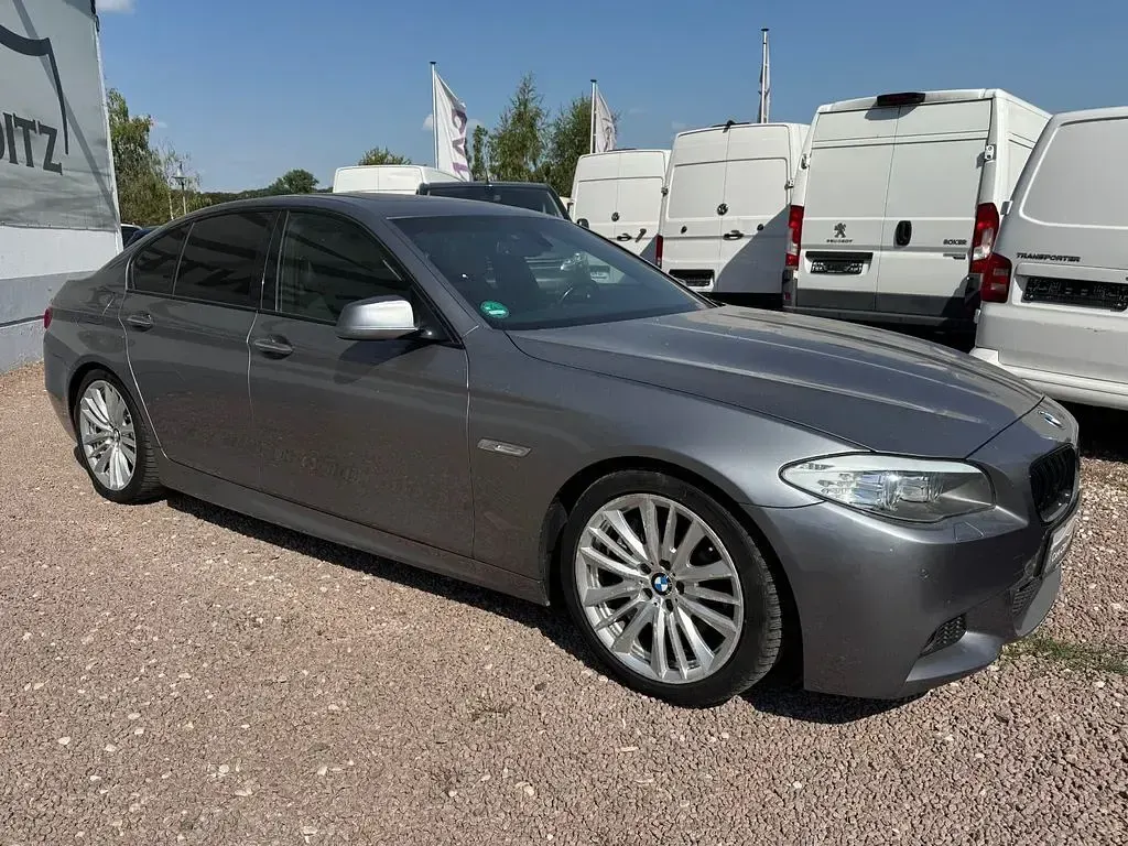 Gebraucht BMW 550 M Sport 408 PS (300 kW) 2011 Grau Limousine