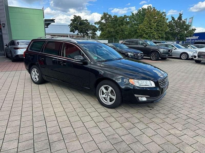 Schwarz Gebraucht 2014 Volvo V70 Summum Kombi | 19.150 € - Bild 1/4