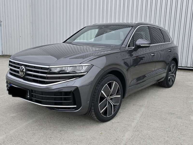 Grau Gebraucht 2024 VW Touareg Elegance SUV | 64.900 € (Guter Preis) - Bild 1/4