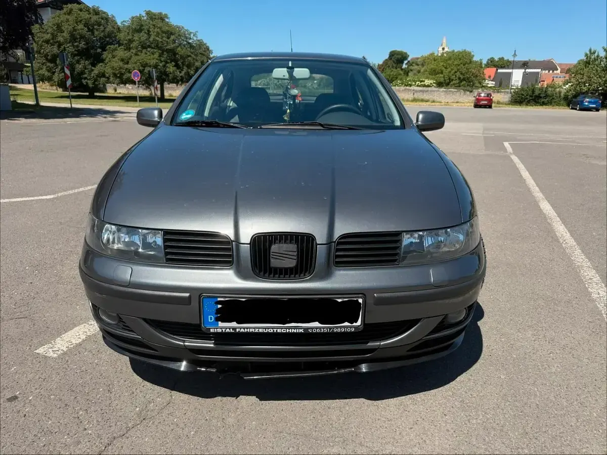 Gebraucht Seat Leon 105 PS (77 kW) 2002 Grau Kleinwagen