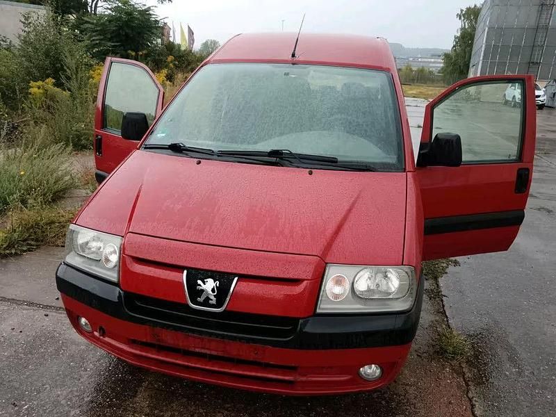 Rot Gebraucht 2005 Peugeot Expert Van | 2.999 € - Bild 1/4