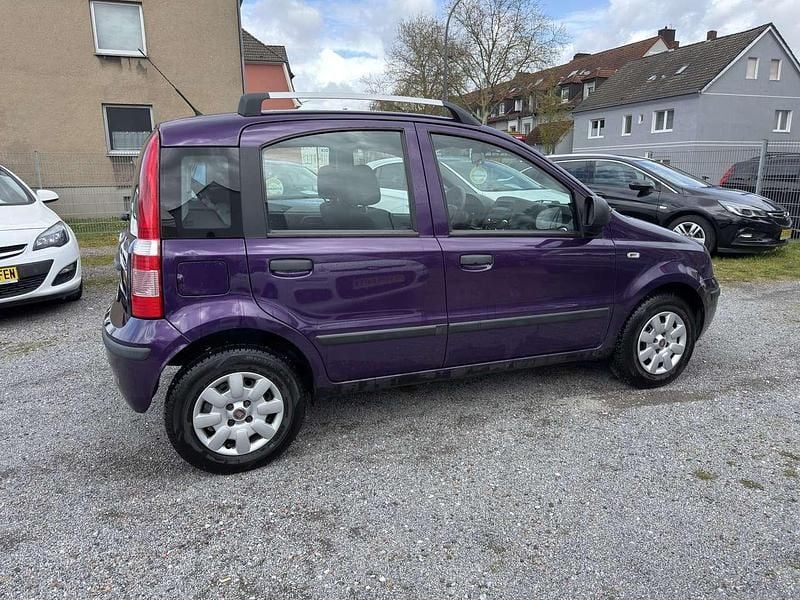 Gebraucht Fiat Panda Emotion 60 PS (44 kW) 2010 Lila/violett Kleinwagen