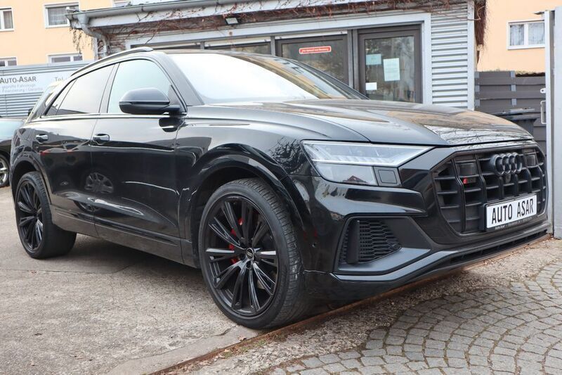 Gebraucht Audi SQ8 Advanced 507 PS (372 kW) 2021 Orcaschwarz metallic SUV