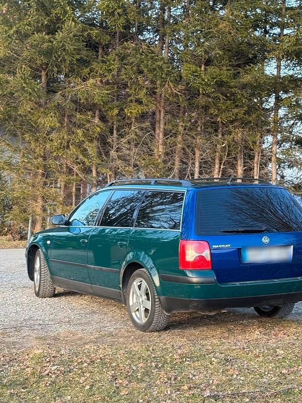 Gebraucht VW Passat 102 PS (75 kW) 2002 Limousine