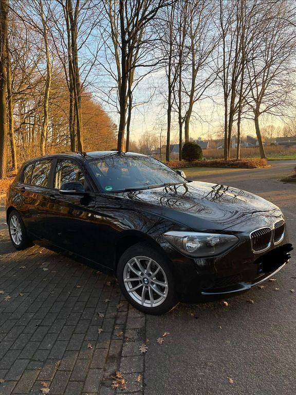 Schwarz Gebraucht 2014 BMW 116 Advantage Kleinwagen | 9.999 € (Etwas zu teuer) - Bild 1/4