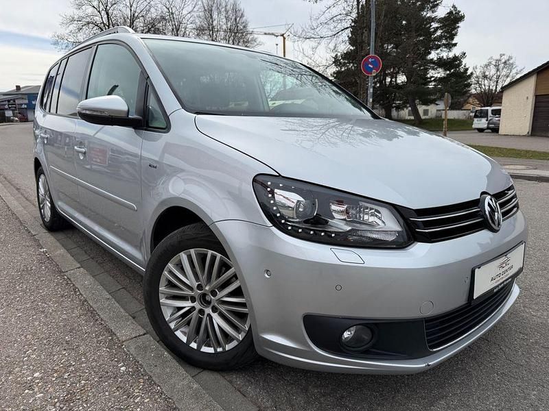 Gebraucht VW Touran Cup 105 PS (77 kW) 2014 Silber Van / Kleinbus