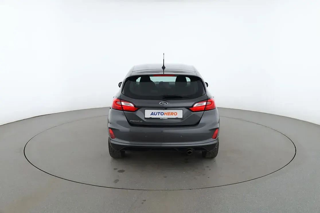 Używany Ford Fiesta ST-Line 101 KM (74 kW) 2023 Szary Hatchback