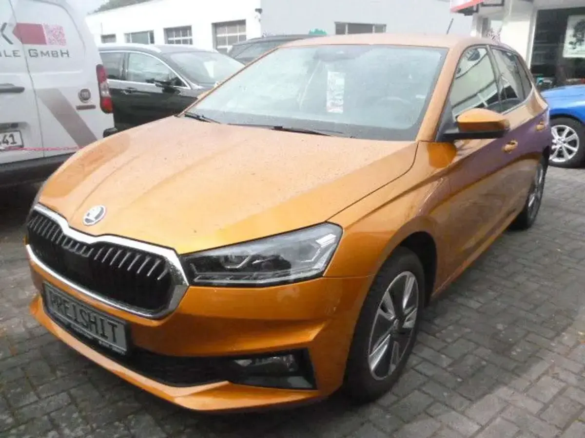 Gebraucht Skoda Fabia Style 110 PS (80 kW) 2023 Phönixorange Kleinwagen