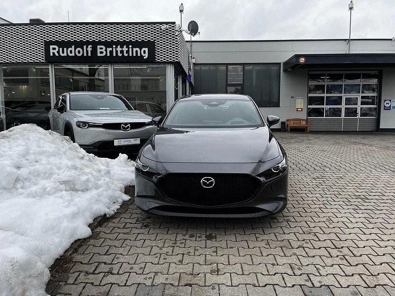 Neu Mazda 3 Center-Line 140 PS (102 kW) 2025 Grau Limousine