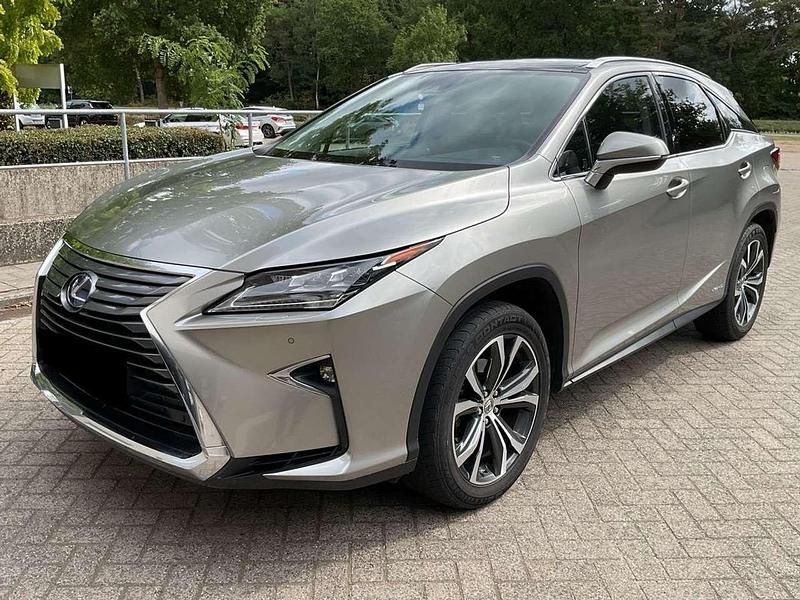 Sonic titanium Gebraucht 2016 Lexus RX450h SUV | 29.950 € (Etwas zu teuer) - Bild 1/4