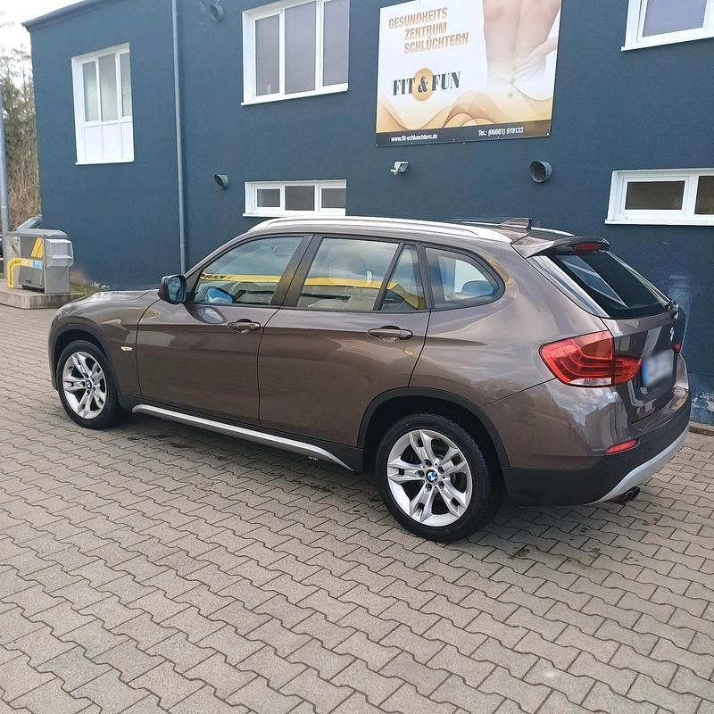 Gebraucht BMW X1 218 PS (160 kW) 2012 Braun SUV