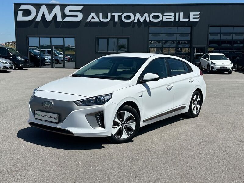 Weiß Gebraucht 2018 Hyundai Ioniq Premium Limousine | 12.960 € (Guter Preis) - Bild 1/4