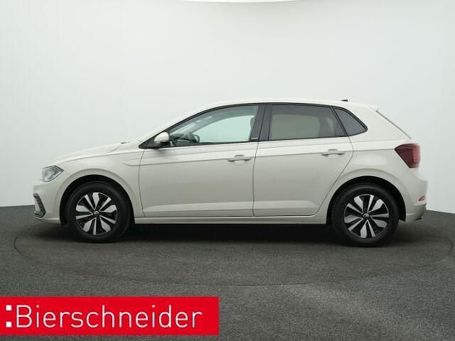 Gebraucht VW Polo IQ Drive 95 PS (69 kW) 2024 Gruen Limousine