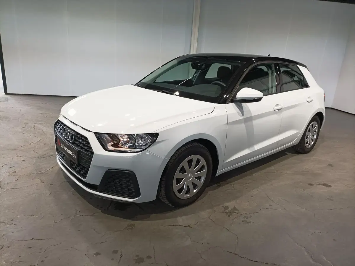 Gebraucht Audi A1 Sportback Comfort 110 PS (80 kW) 2023 Weiß Kleinwagen