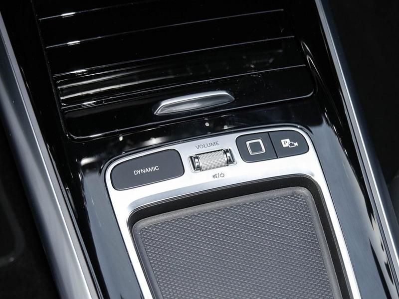 Gebraucht Mercedes EQA300 Progressive 123 kW (168 PS) 2024 Unilack polarweiß SUV