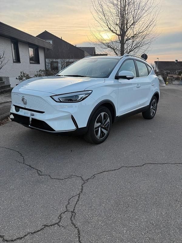 Weiß Gebraucht 2022 MG ZS Luxury SUV | 17.500 € (Fairer Preis) - Bild 1/4