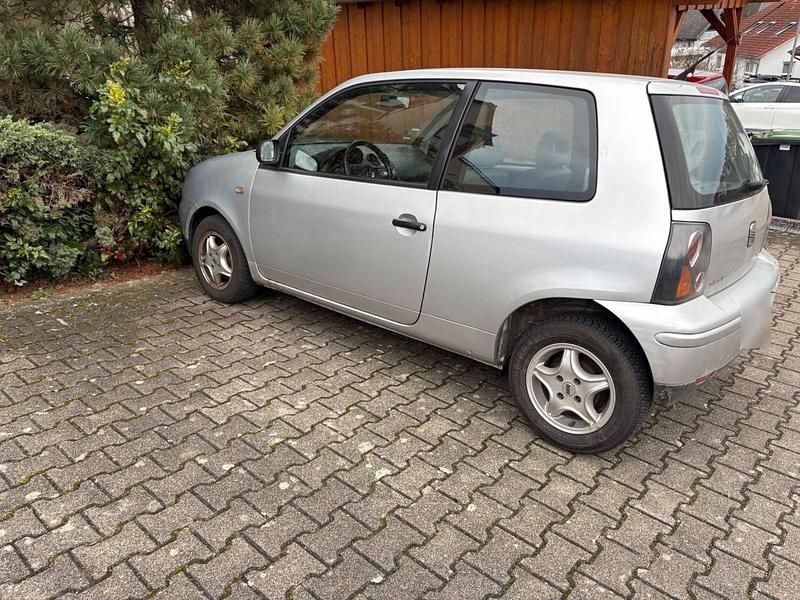 Gebraucht Seat Arosa Basis 50 PS (36 kW) 2000 Silber Kleinwagen