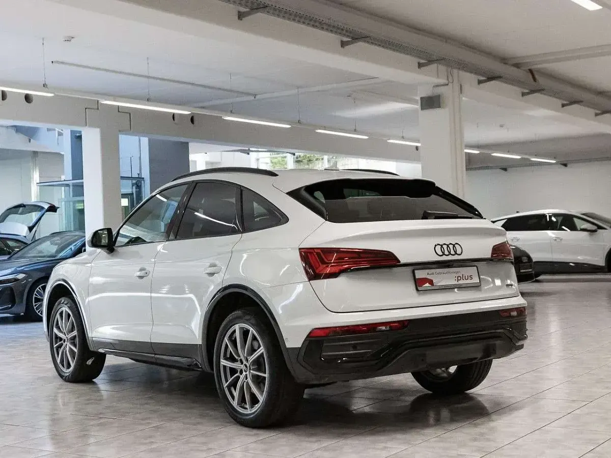 Gebraucht Audi Q5 S-Line 204 PS (150 kW) 2022 Gletscherweiß metallic SUV