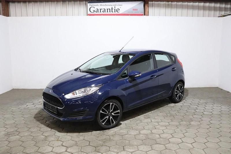 Gebraucht Ford Fiesta Trend 82 PS (60 kW) 2017 Blau Limousine