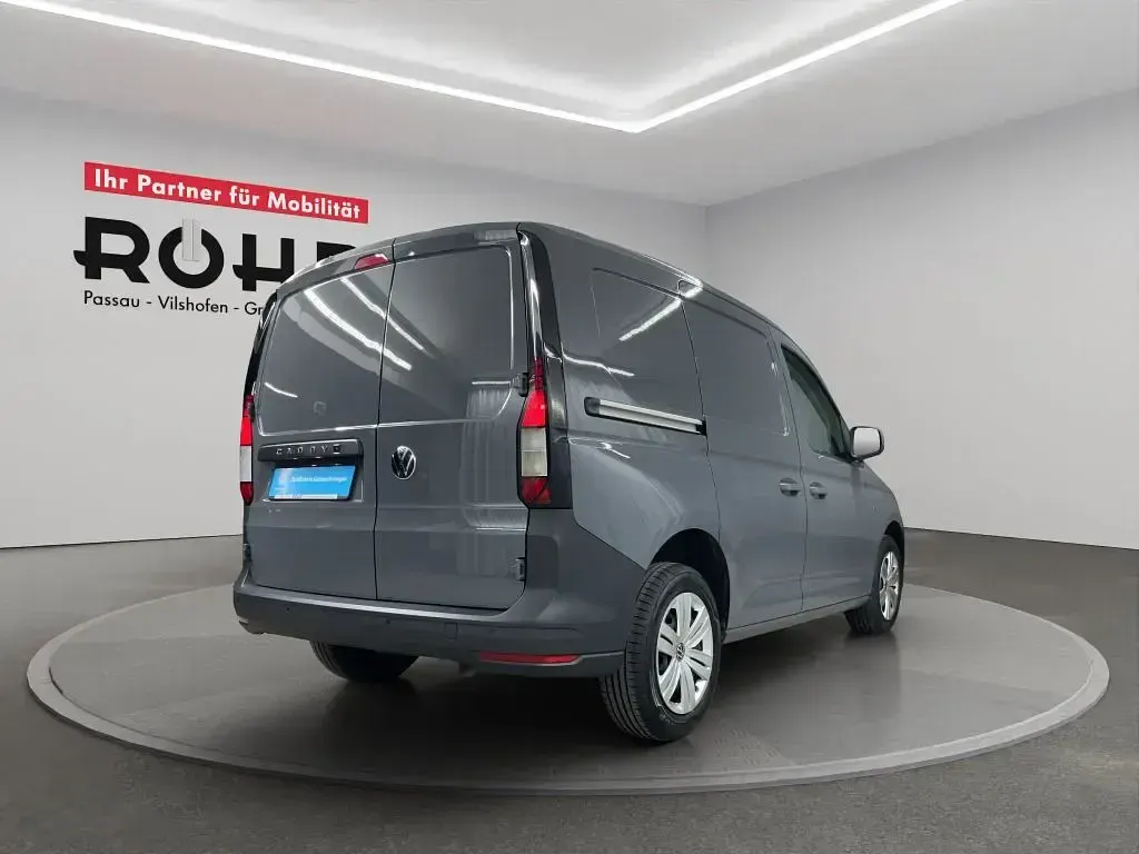 Gebraucht VW Caddy 114 PS (83 kW) 2021 Pure grey Van / Kleinbus