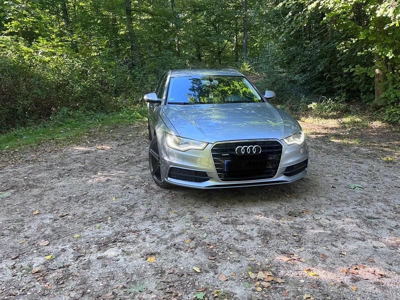Grau Gebraucht 2013 Audi A6 Kombi | 14.500 € (Fairer Preis) - Bild 1/4
