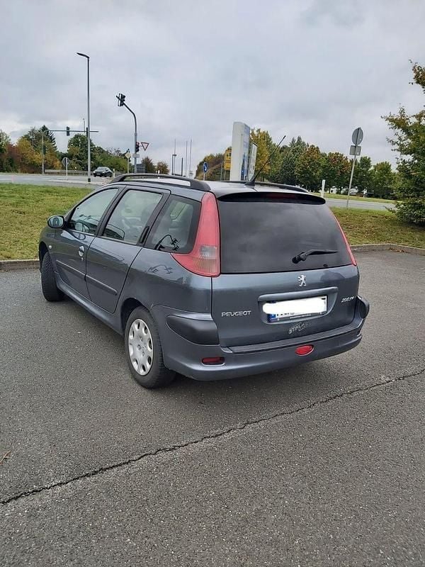 Gebraucht Peugeot 206 Filou 75 PS (55 kW) 2006 Grau Kombi