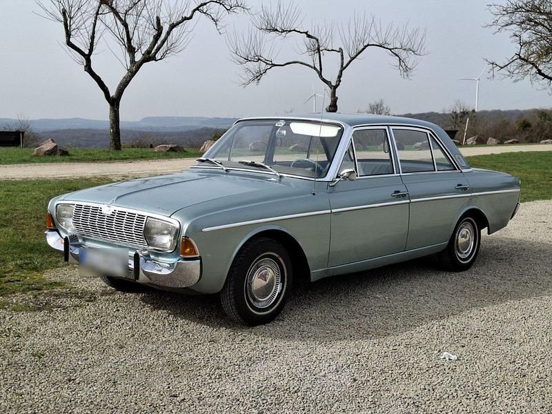 Gebraucht Ford 20M 90 PS (66 kW) 1967 Blau Limousine
