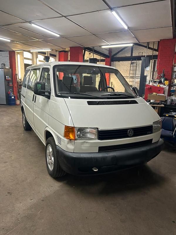 Gebraucht VW Golf 88 PS (64 kW) 2003 Weiß Van / Kleinbus