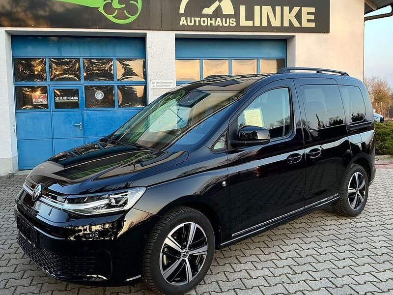 Gebraucht VW Caddy Dark Label 122 PS (89 kW) 2024 Deep black pearlescent Van / Kleinbus