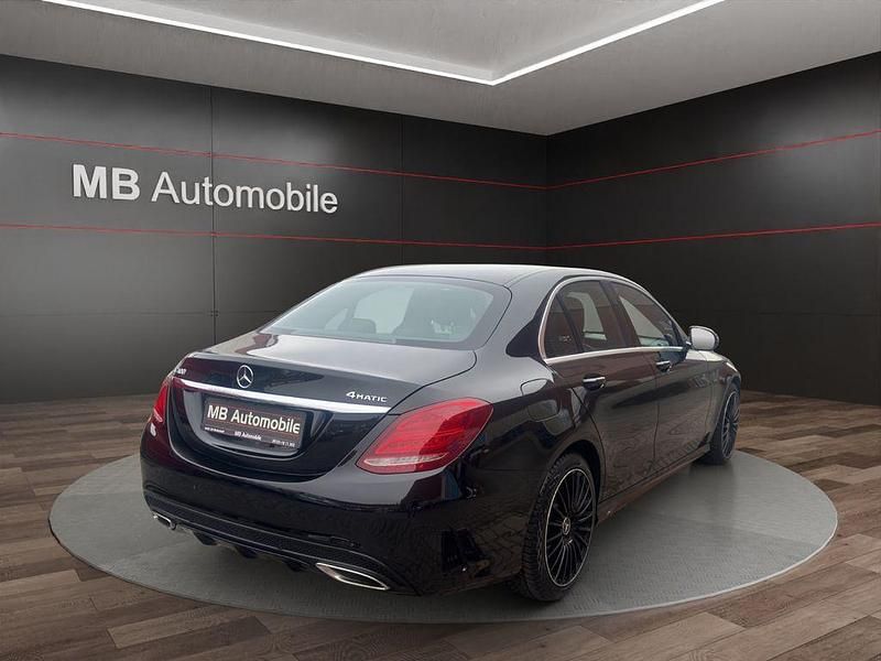 Gebraucht Mercedes C400 AMG line 333 PS (244 kW) 2017 Schwarz Limousine