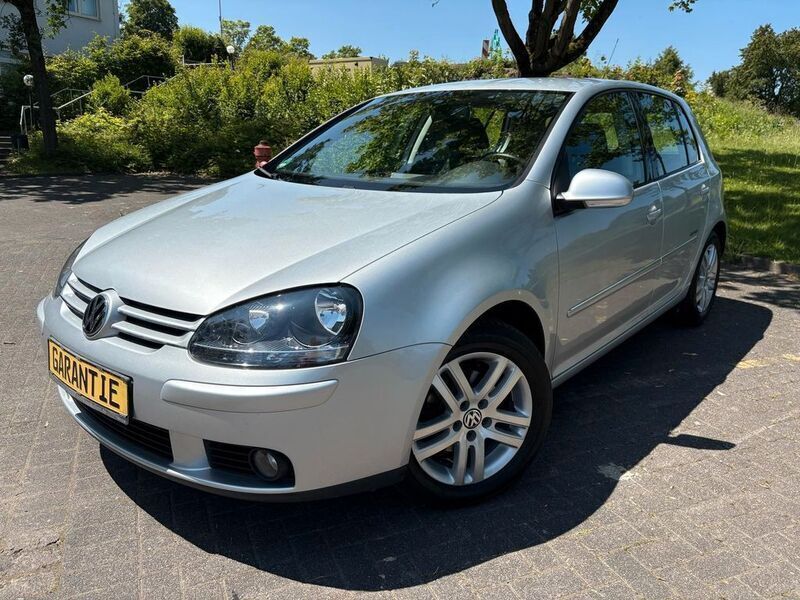Silber Gebraucht 2008 VW Golf VI Edition Limousine | 5.990 € (Fairer Preis) - Bild 1/4