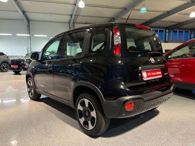 Gebraucht Fiat Panda Cross Cross 69 PS (50 kW) 2023 Schwarz Kleinwagen