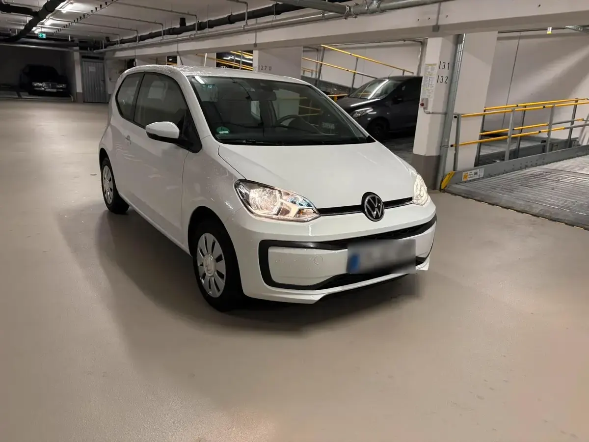 Gebraucht VW up! 65 PS (47 kW) 2021 Weiß Kleinwagen