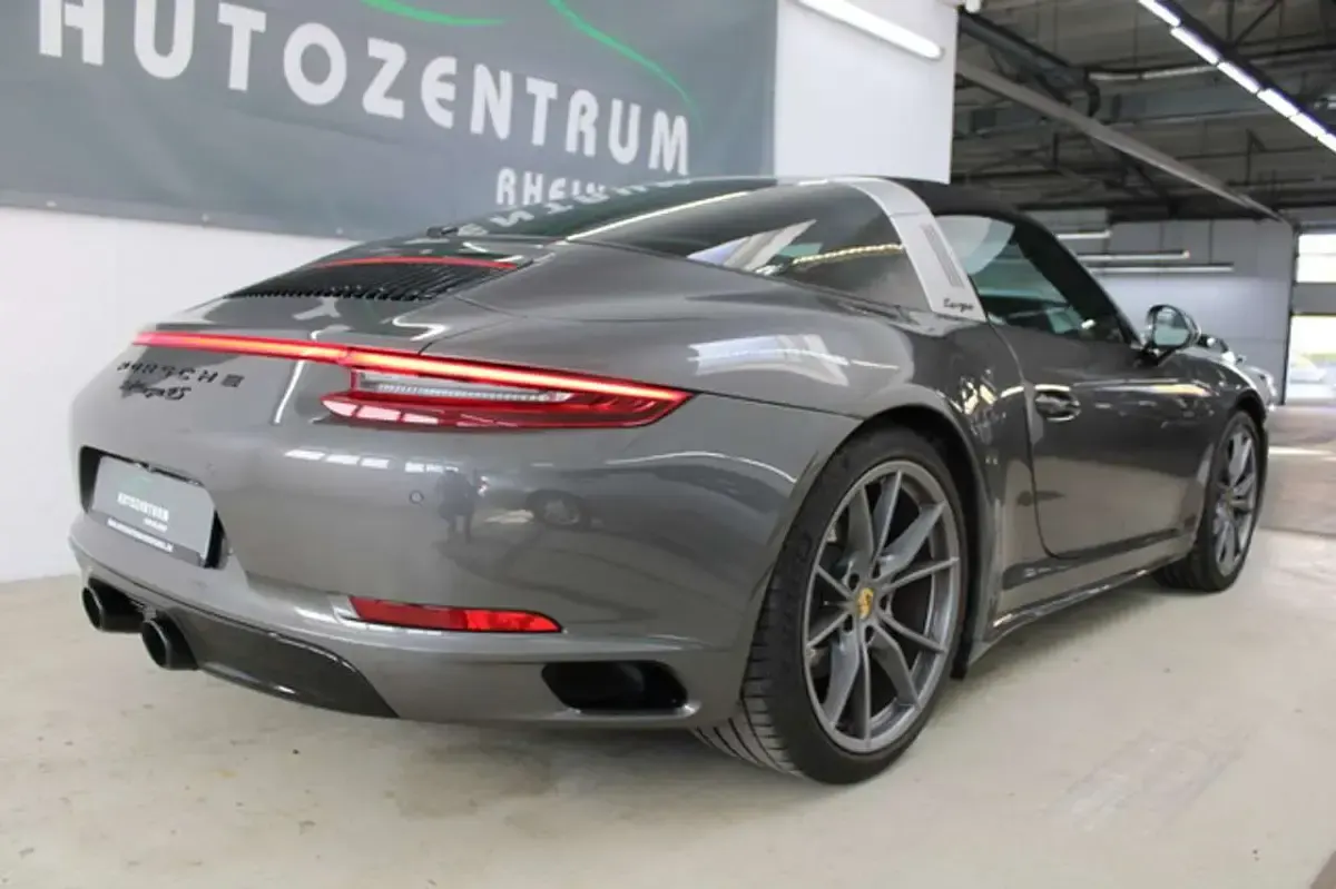 Gebraucht Porsche 911 Targa 4S 420 PS (308 kW) 2018 Grau Cabrio