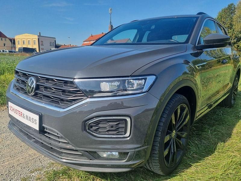 Uranograu/cinza urano Gebraucht 2021 VW T-Roc R-line SUV | 23.400 € (Fairer Preis) - Bild 1/4