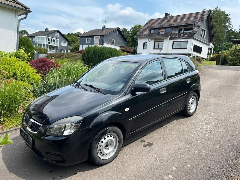 Schwarz Gebraucht 2010 Kia Rio 4 Limousine | 1.500 € (Superpreis) - Bild 1/4